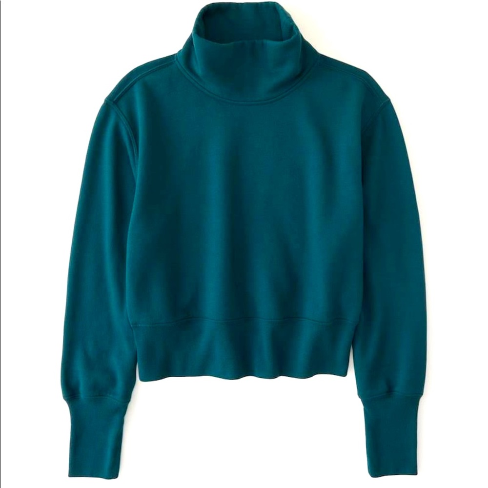 Abercrombie & Fitch | Wedge Turtleneck Sweatshirt